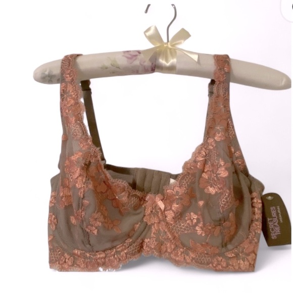 Lace Embroidered Unlined Bra - Picture 8 of 11